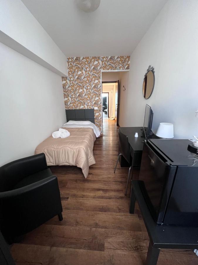 Hotel Brenta Parma Esterno foto