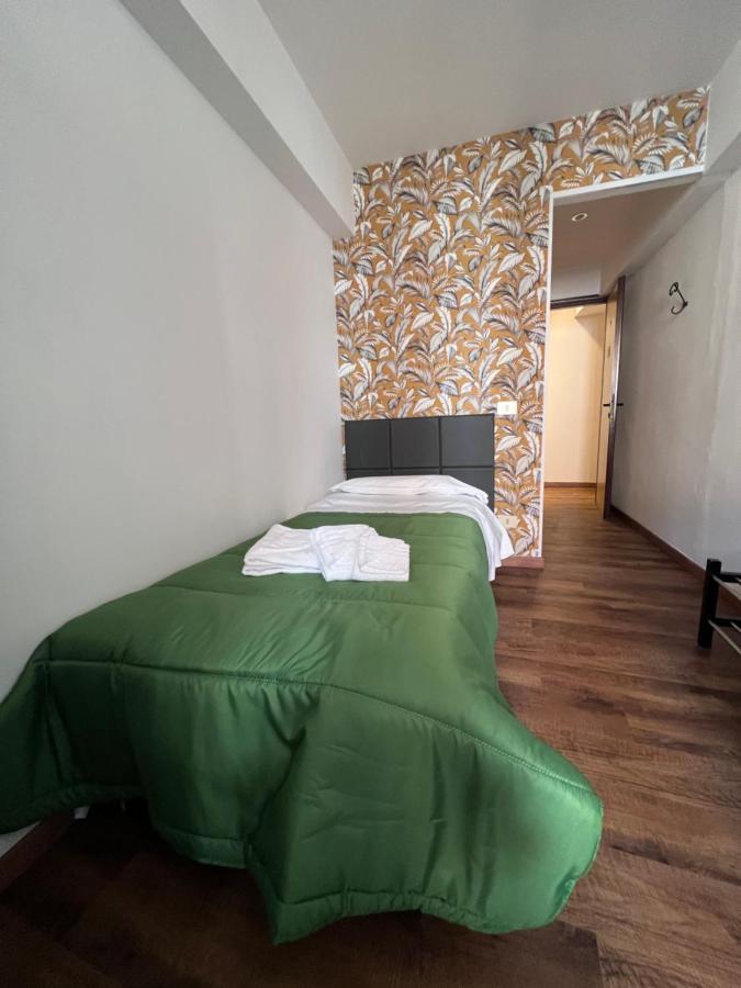 Hotel Brenta Parma Esterno foto